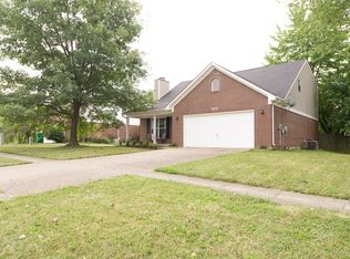 11806 Halifax Dr, Louisville, KY 40245
