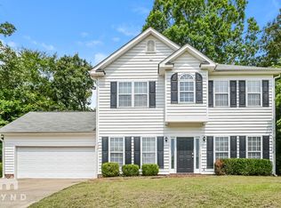7321 Rothmore St, Charlotte, NC 28215