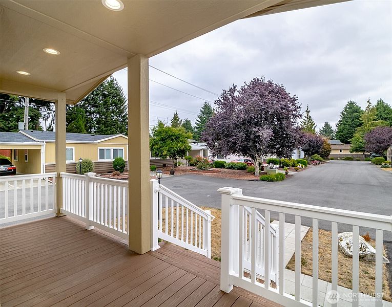 3rd image of 2611 S 288th Street #6