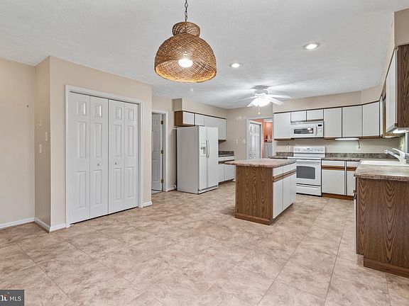 5th image of 9675 Faith Baptist Church Rd