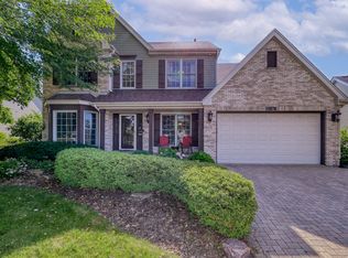 1S076 Mill Creek Cir W, Geneva, IL 60134