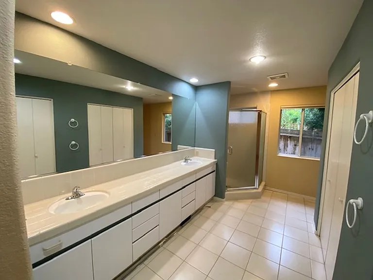 835 Seventeen Mile Dr — Photo 36