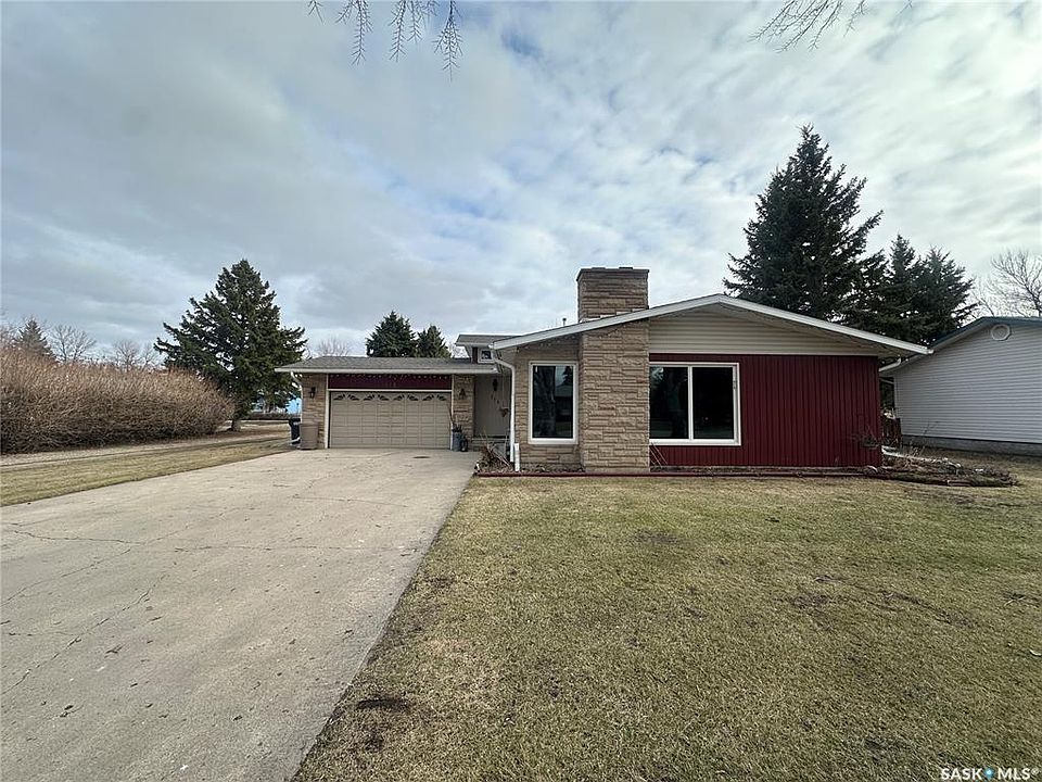 1st image of 114 Garvin CRESCENT