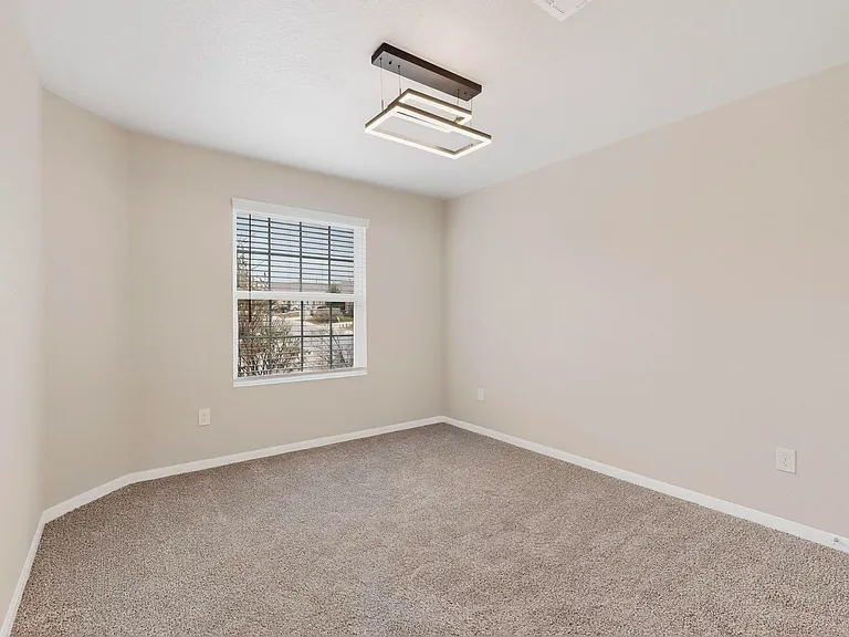 6806 Bale Rdg — Photo 36