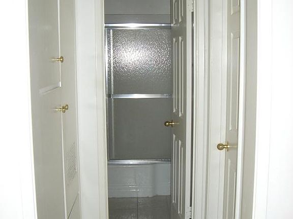 5th image of 8215 Bright Ave