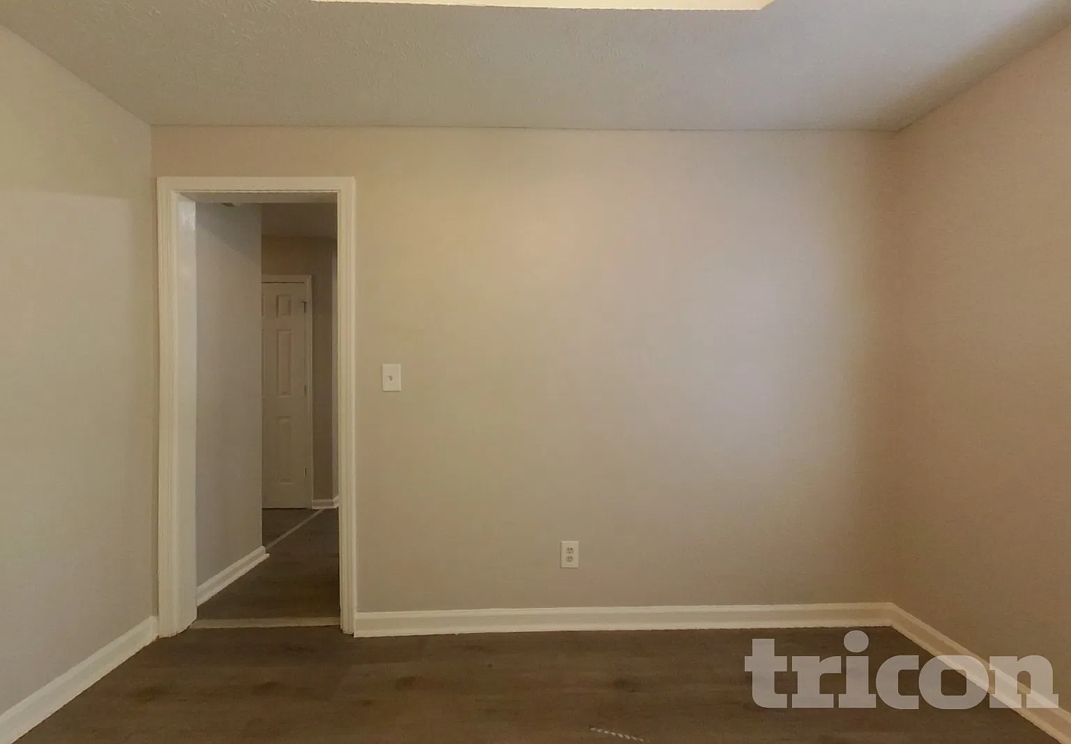 910 Hounds Ridge Court Lawrenceville GA — Photo 4