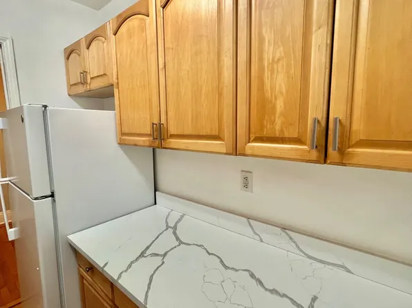 25 Main St #7L, White Plains, NY 10601