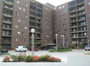 5600 Munhall Rd APT 603, Squirrel Hill, PA 15217