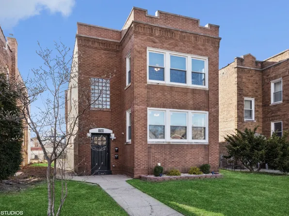 1344 Wisconsin Ave, Berwyn, IL 60402