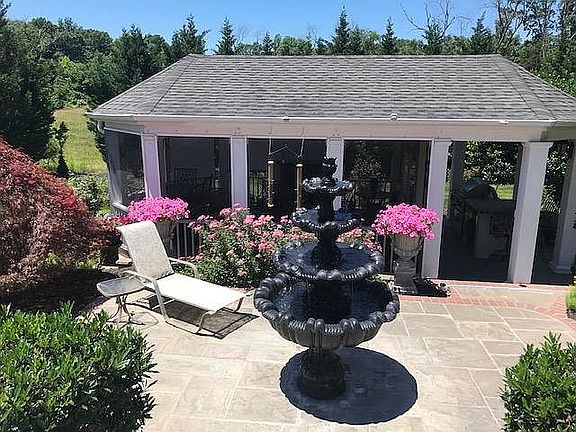 Custom Flagstone Patio