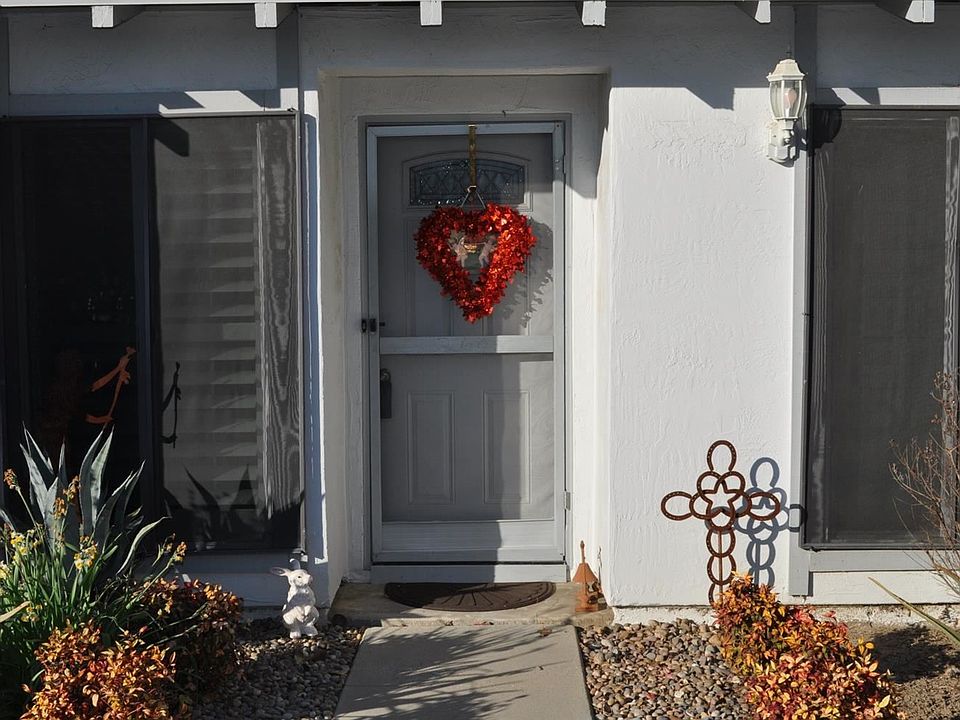 1st image of 2604 Parkway
