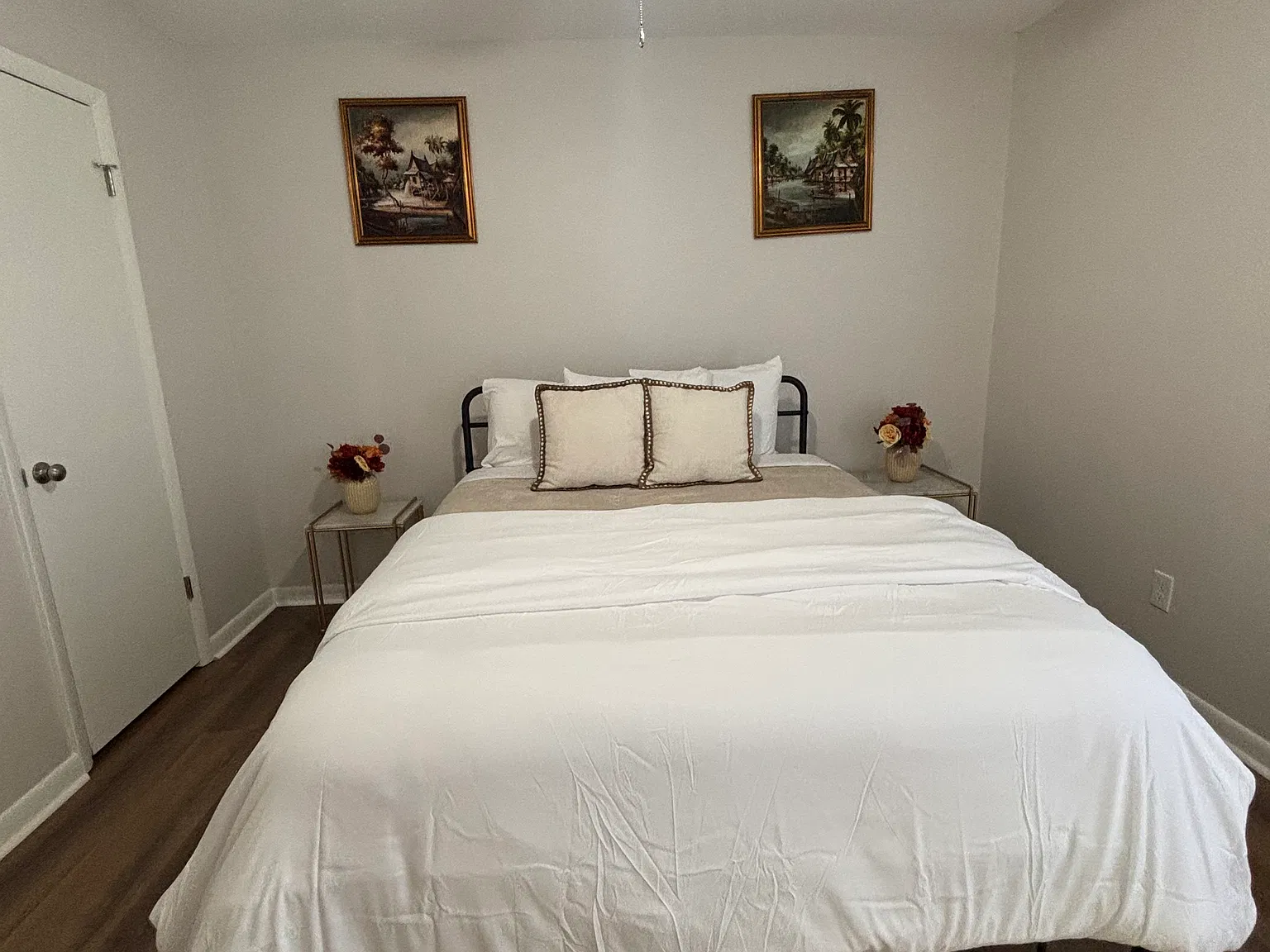 3 bed, 1142 sqft, $3,400 — Photo 1