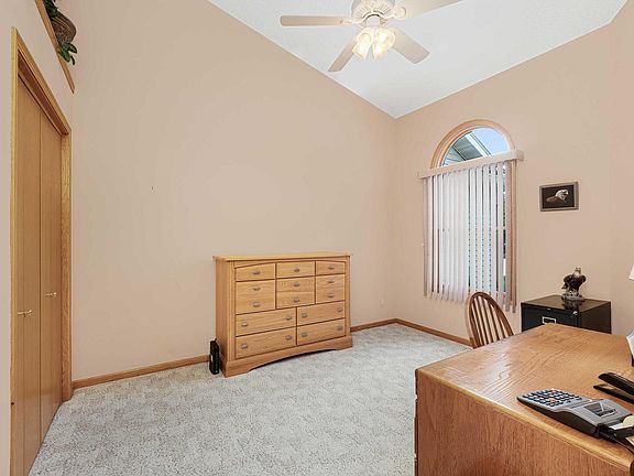 4th image of 5200 Villa Dr Unit 30