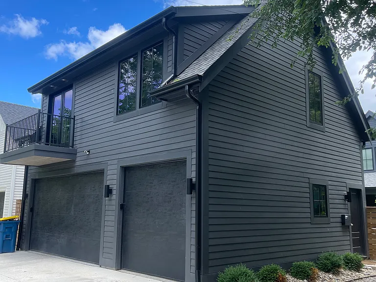 704 N Highland Ave #CARRIAGE HOUSE — Photo 2