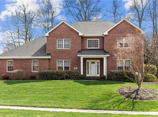 401 Shannon Rd, Cranberry Township, PA 16066