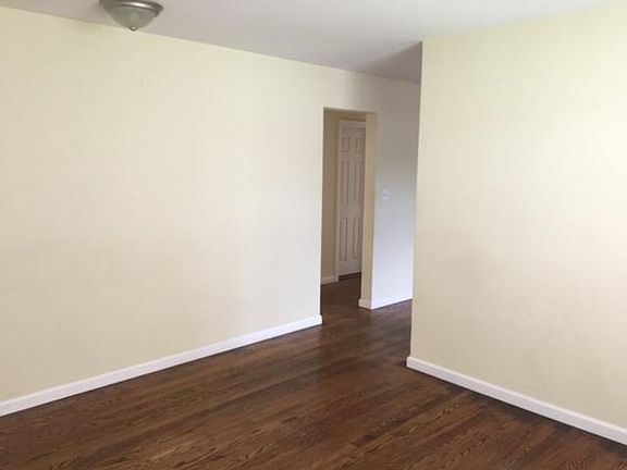 5th image of 2470 Western Ave #1