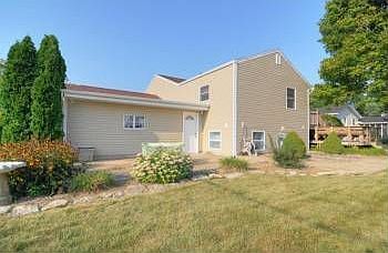 4th image of 6233 Oakhurst Dr