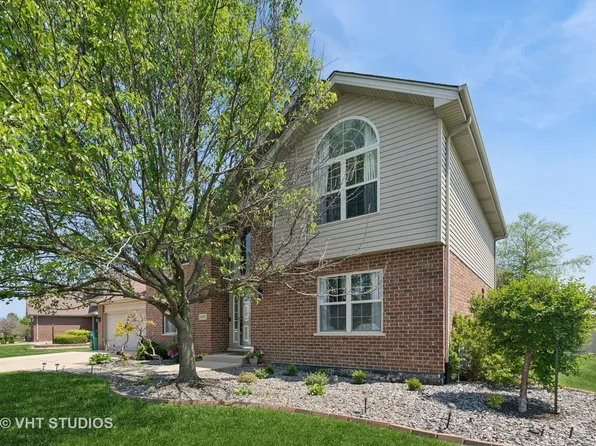 24515 Echo Ln, Manhattan, IL 60442