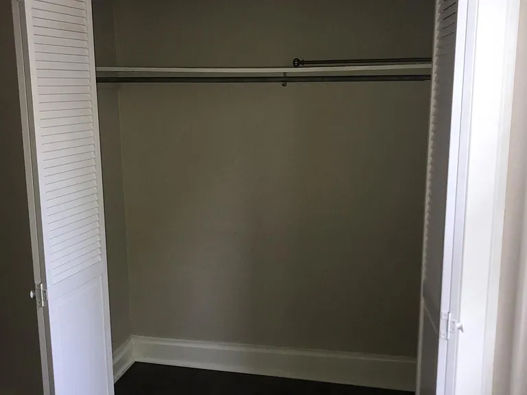 70 N Rembert St — Photo 2