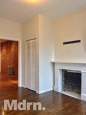 Rented by Mdrn Residential | media 11