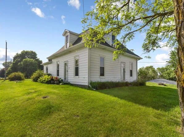 702 Grove St, Missouri Valley, IA 51555