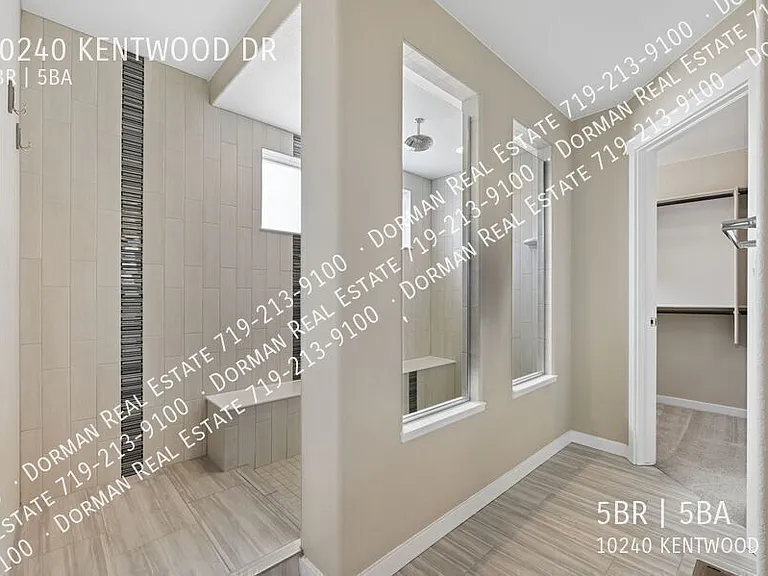 10240 Kentwood Dr — Photo 76
