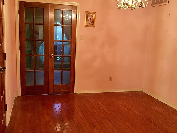 2nd image of 1208 Olmos Creek Pl