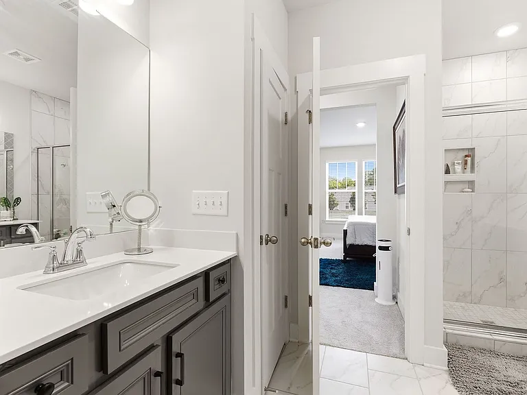 1615 Chelmsford Ct — Photo 20