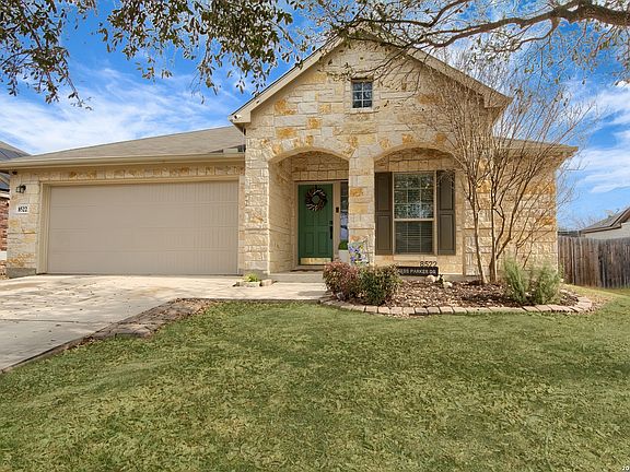 3rd image of 8522 Fess Parker Dr