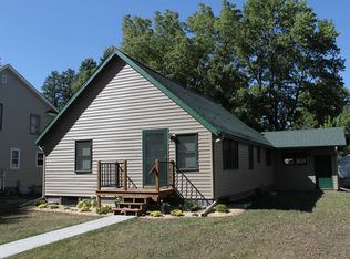 221 W 2nd St, Spencer, IA 51301