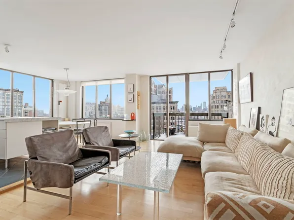 5 E 22nd St APT 23C, New York, NY 10010