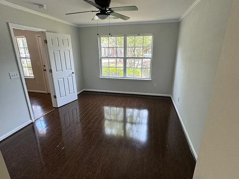 1501 Elm Hall Cir — Photo 6