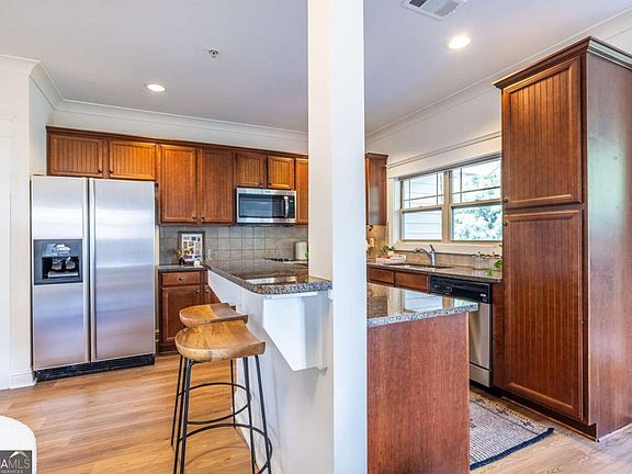 3rd image of 655 Mead St SE Unit 86