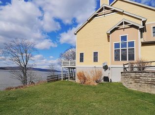 87 Landing Dr, Dobbs Ferry, NY 10522