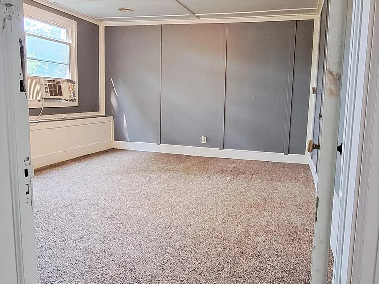 1025 Maple Ave #1 — Photo 7