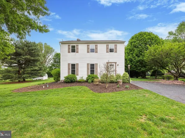 1114 Amber Ln, Lansdale, PA 19446