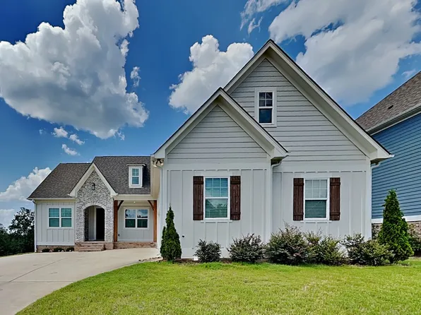 1121 Camellia Ridge Dr, Pelham, AL 35124