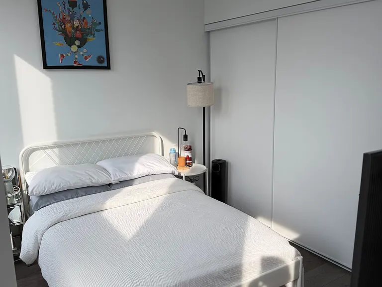 270 Dufferin St #211 — Photo 5