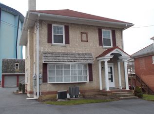 1852 Lincoln Hwy E #2, Lancaster, PA 17602