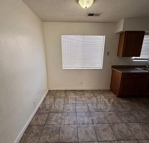 1707 E Douglas Ave #N — Photo 3