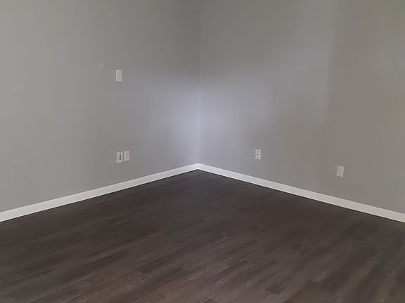 4th image of 109 Stadium Rd APT 5
