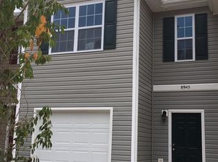 8945 Bradstreet Commons Way, Charlotte, NC 28215