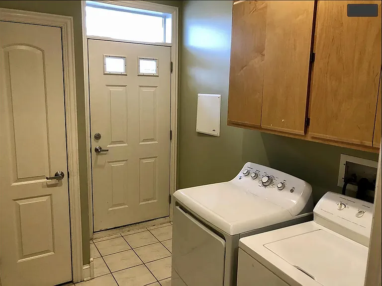 2047 W Belmont Ave #3 — Photo 14