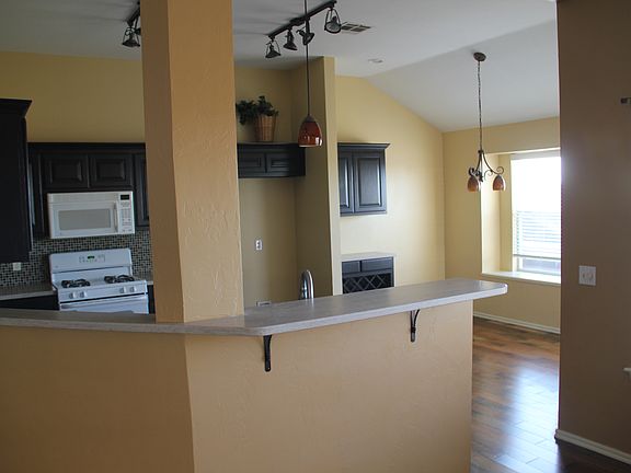 5th image of 6821 NW 136th Ct
