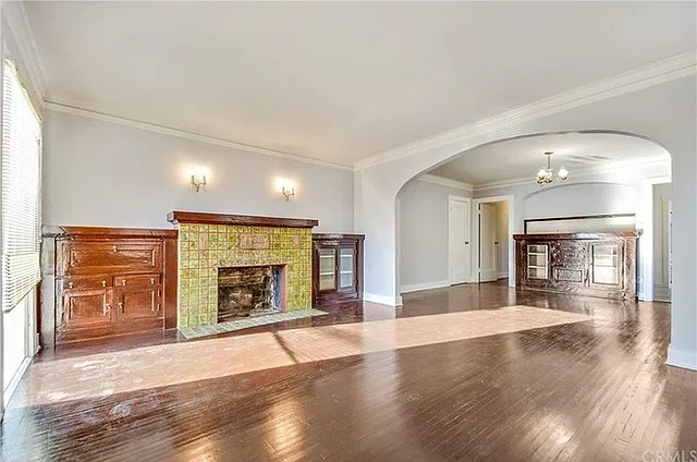 1 bed, 1100 sqft, $2,475 — Photo 4