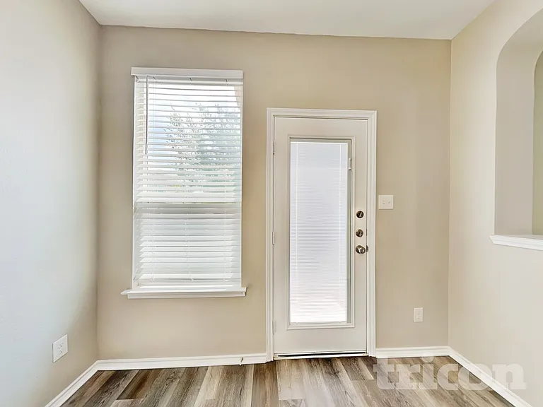 4534 Olympus Bay — Photo 6