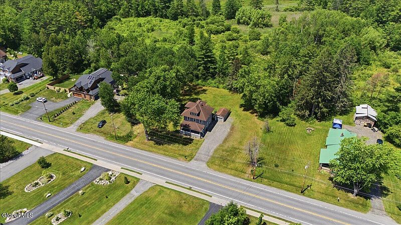 4th image of 963 U.S. Route 9