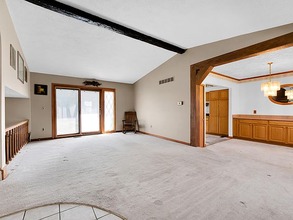 5th image of 18551 Aldrin Ave