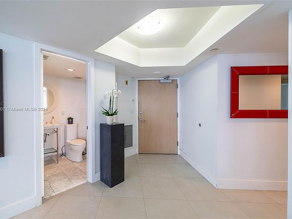 4th image of 16485 Collins Ave APT 2136