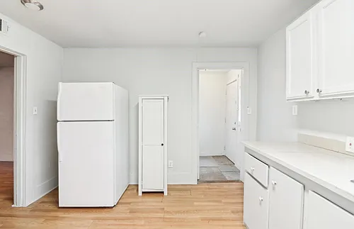 1906 Grainger St #1910 Photo 1